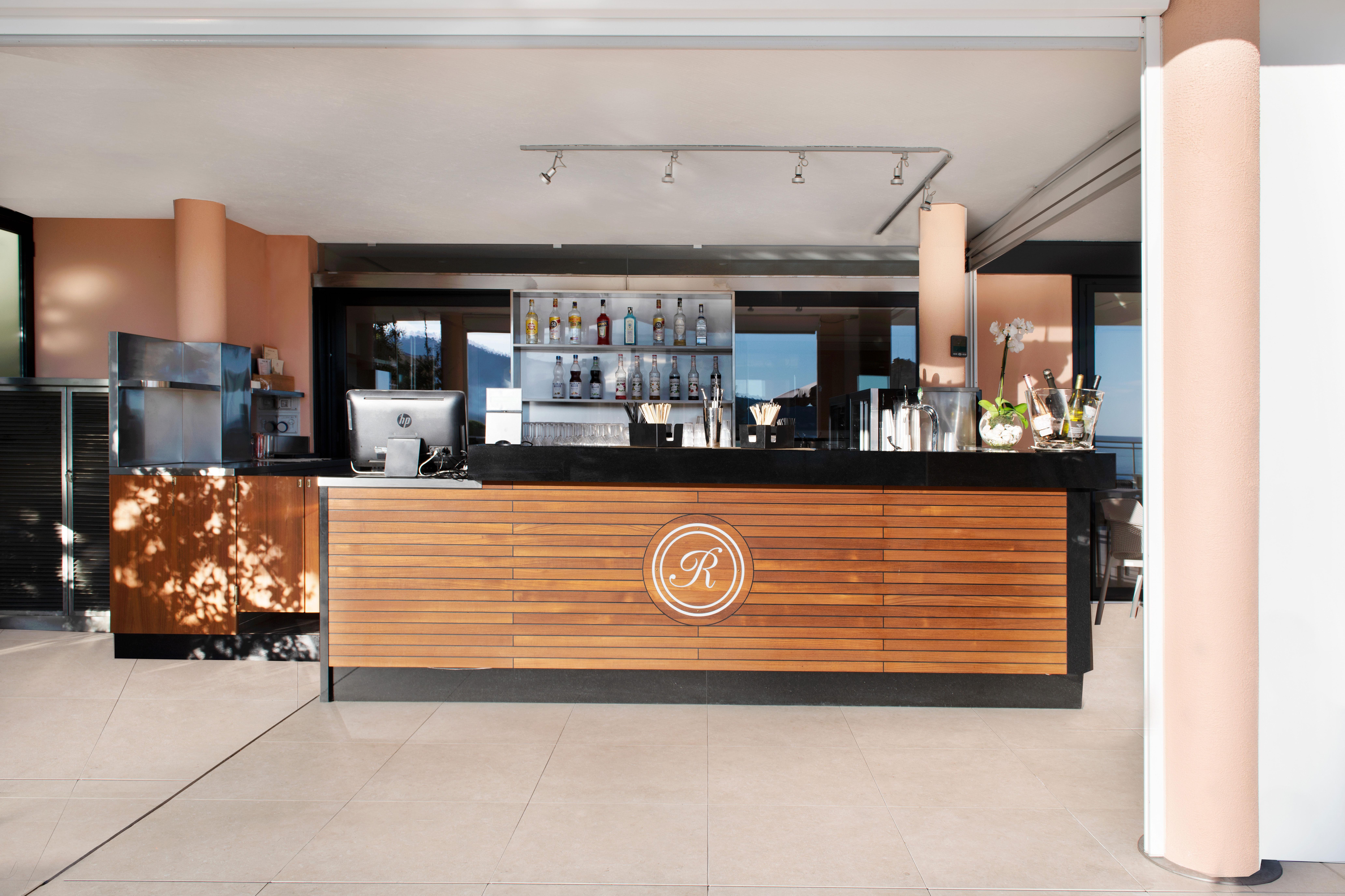 Grand Hotel Bristol Spa Resort, By R Collection Hotels Rapallo Exteriér fotografie The bar at the R Bar
