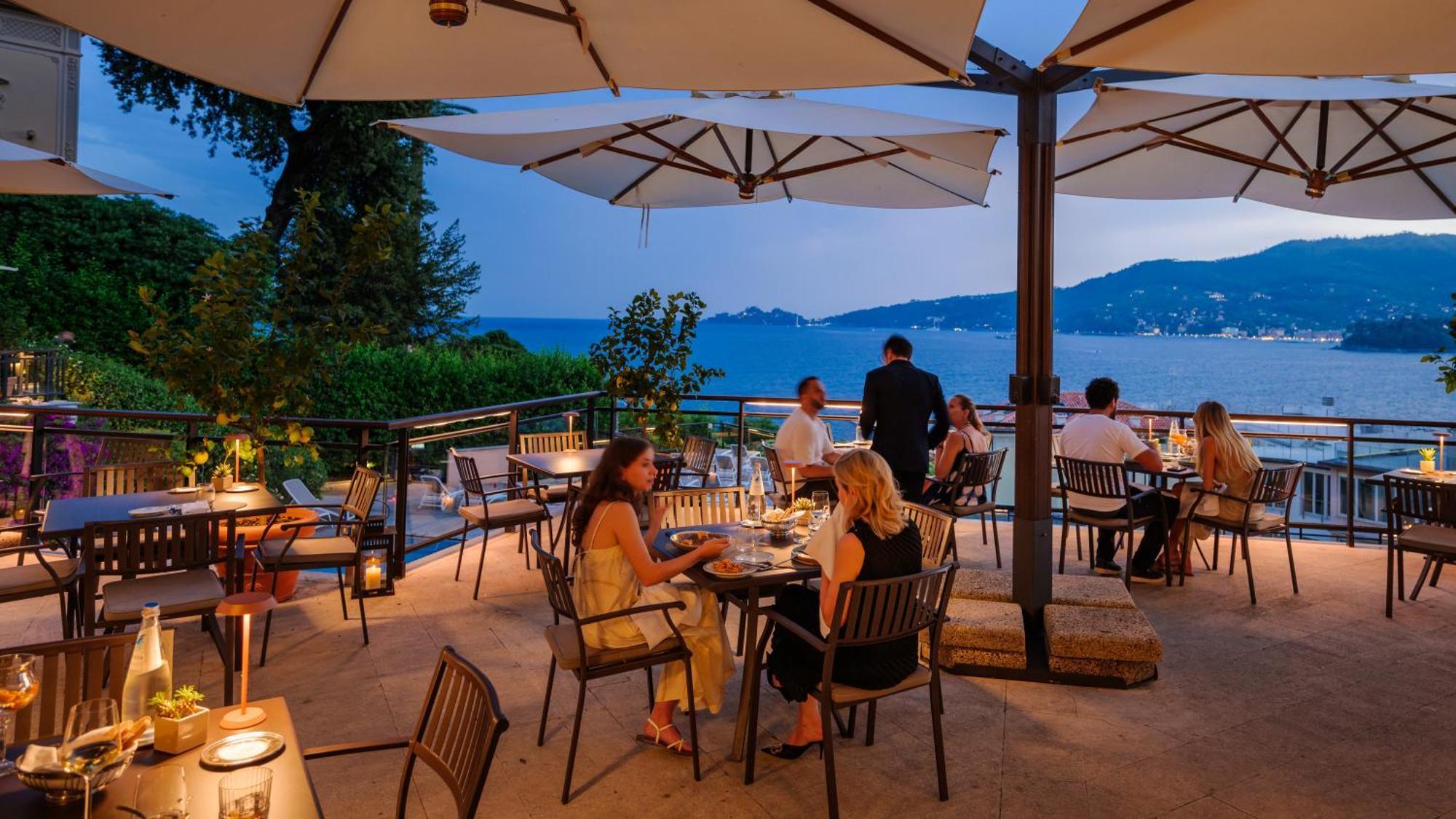 Grand Hotel Bristol Spa Resort, By R Collection Hotels Rapallo Exteriér fotografie Terrace at the Hotel