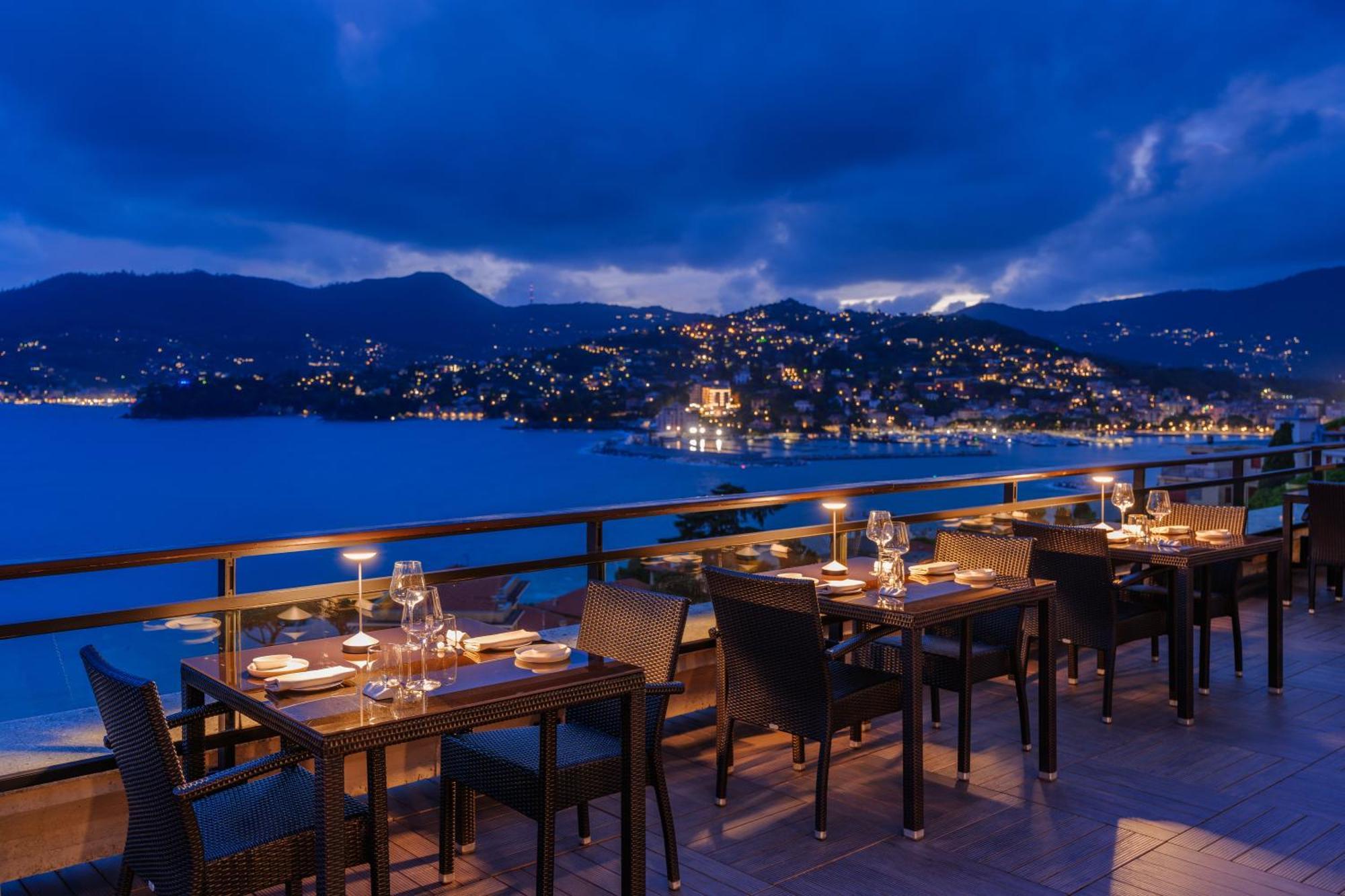 Grand Hotel Bristol Spa Resort, By R Collection Hotels Rapallo Exteriér fotografie View from the restaurant